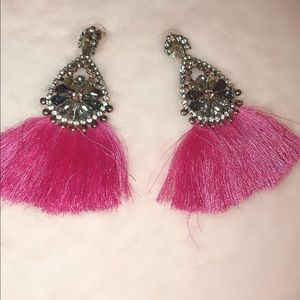 Aretes
